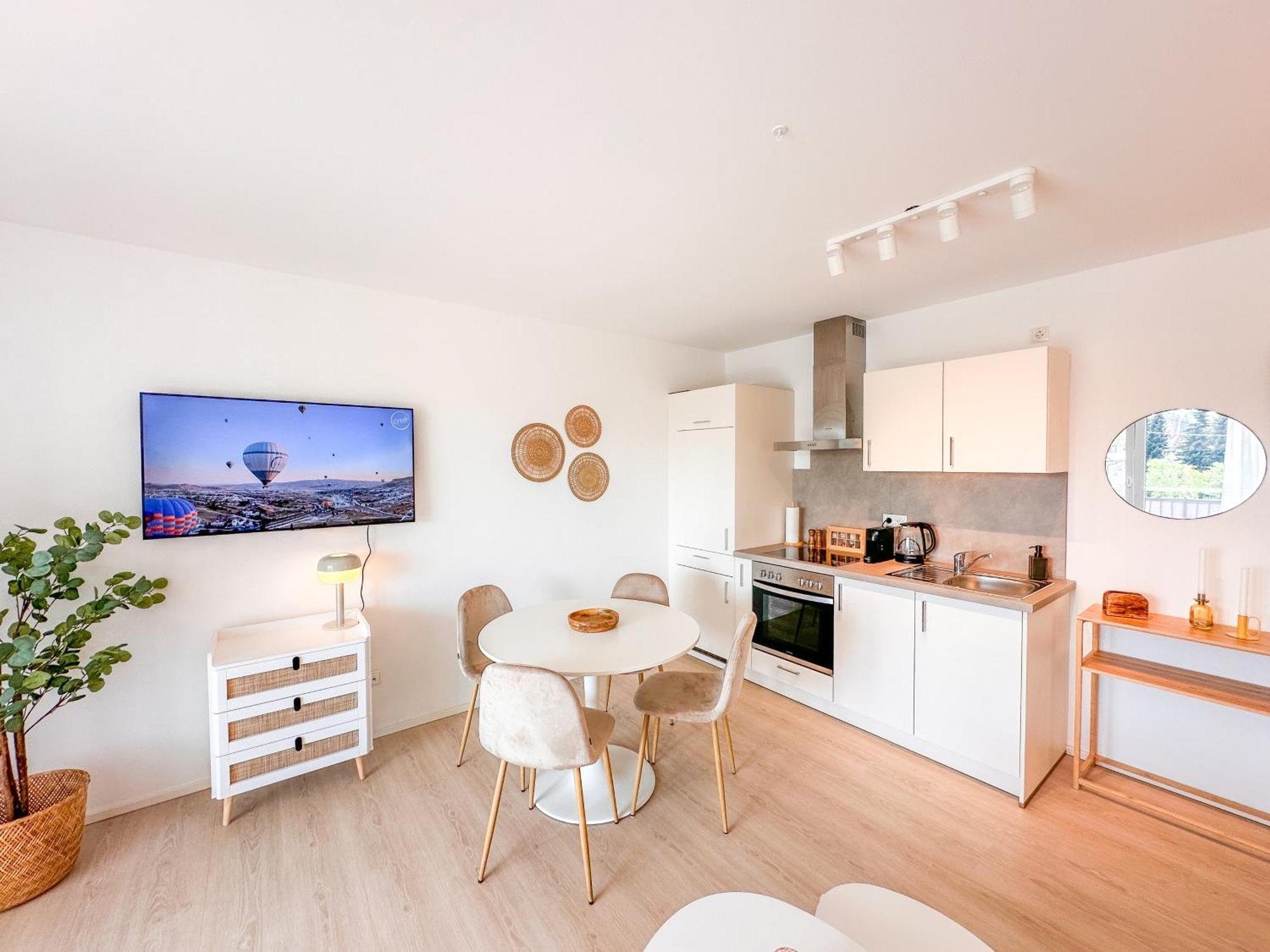 Thesunset Club - Studio II - Kueche - Balkon - Parken Memmingen Kültér fotó